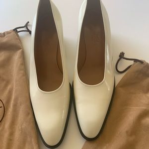 Hermes leather classic & beautiful shoes